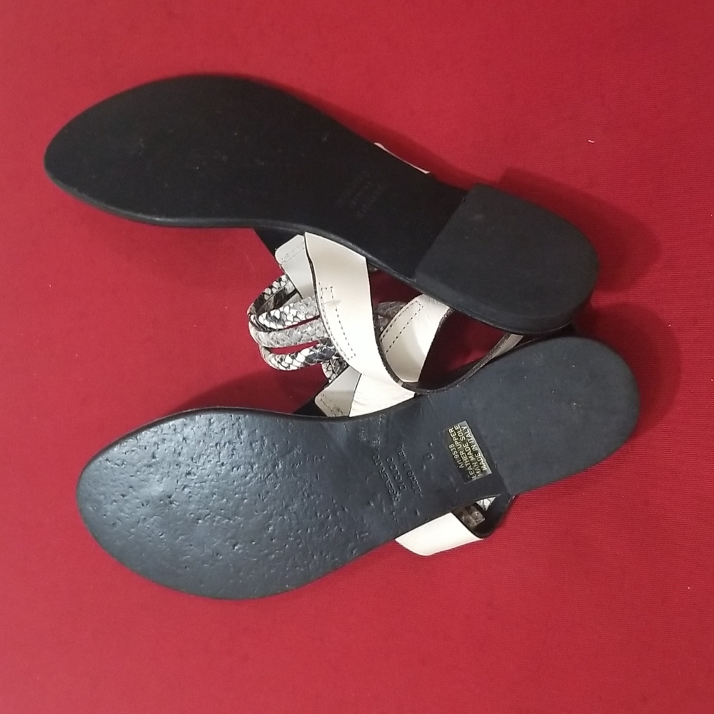 VICTOR SANDALS - Picture 7 of 9